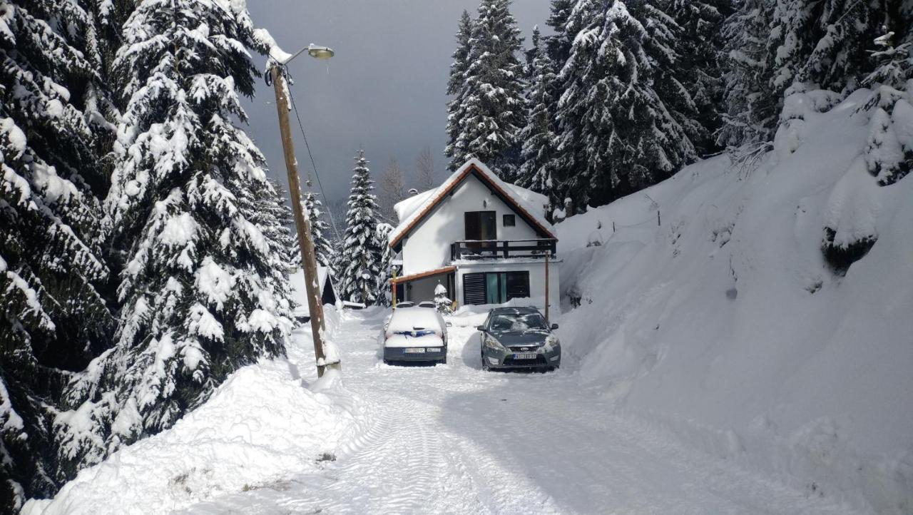 Uki & Sofi Mountain House Hotell Kopaonik Eksteriør bilde