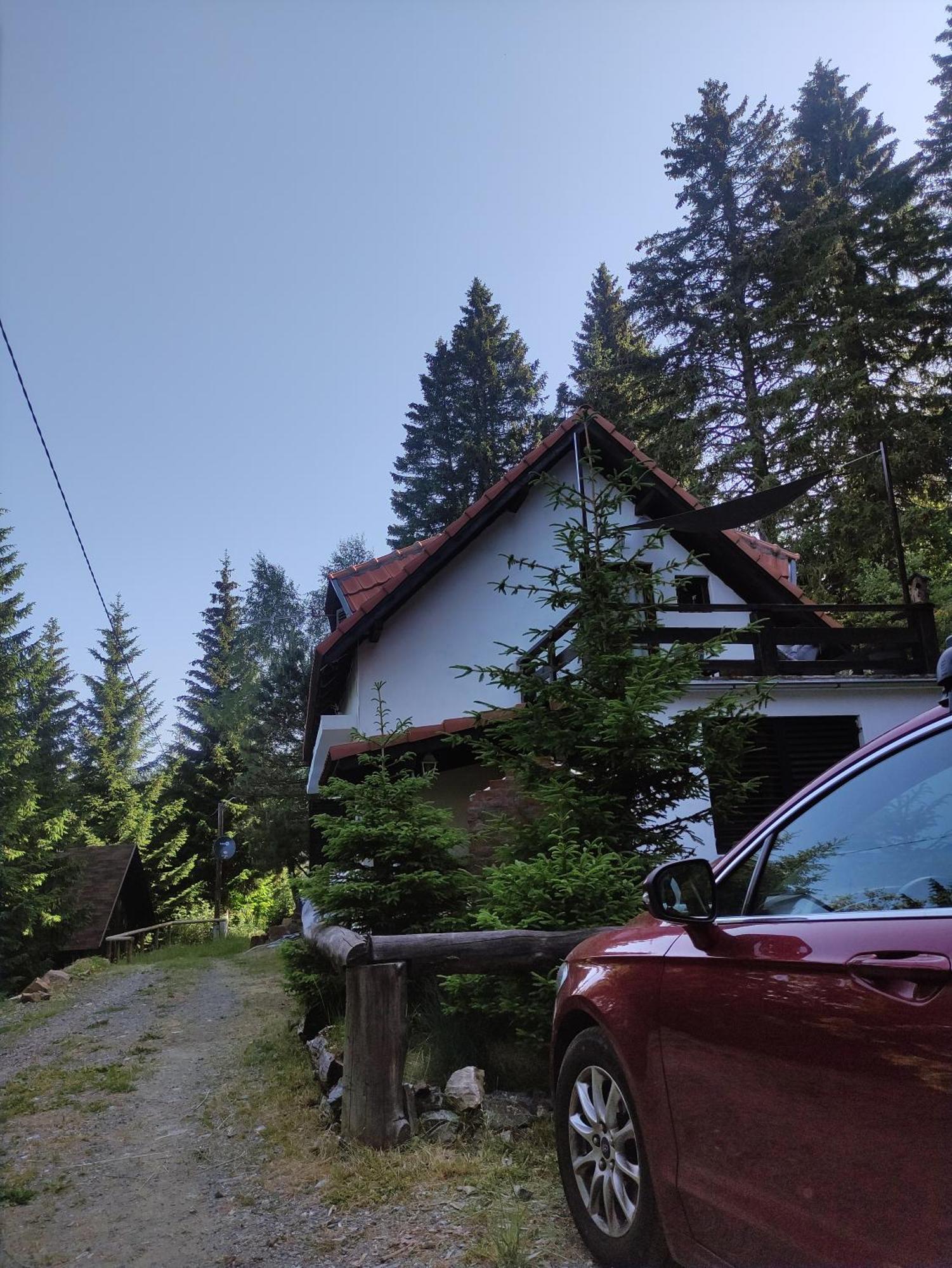 Uki & Sofi Mountain House Hotell Kopaonik Eksteriør bilde